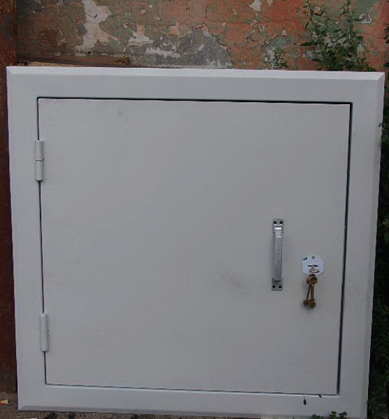 Огнезащитный люк EI 30 серый стенной